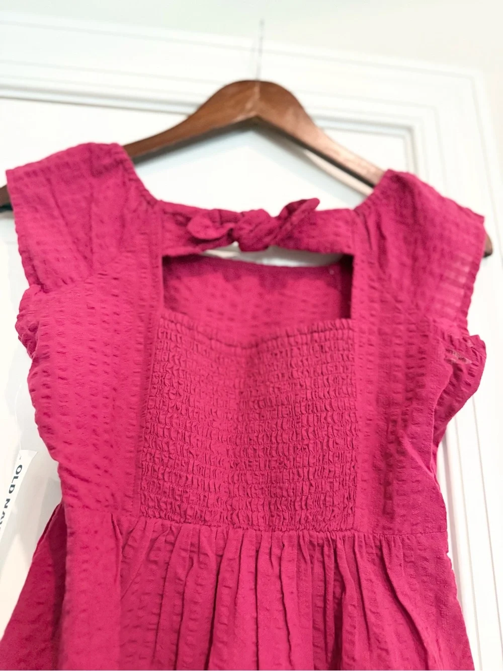 NWT Old Navy Magenta Tiered Seersucker Midi Dress